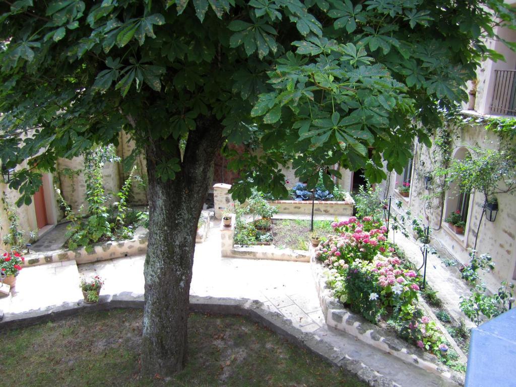 מלון Chambres D'Hotes La Closerie Des Trois Marottes חדר תמונה