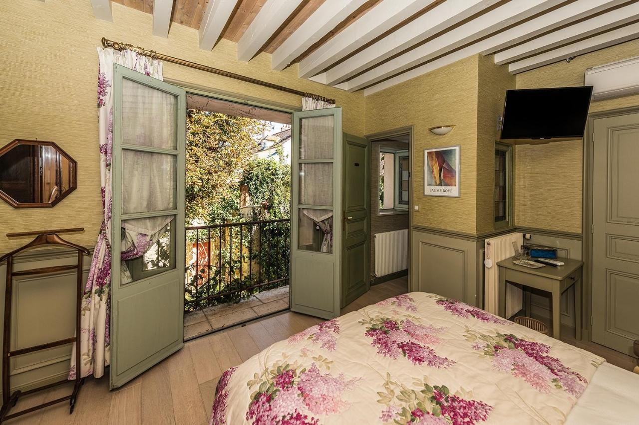 מלון Chambres D'Hotes La Closerie Des Trois Marottes מראה חיצוני תמונה