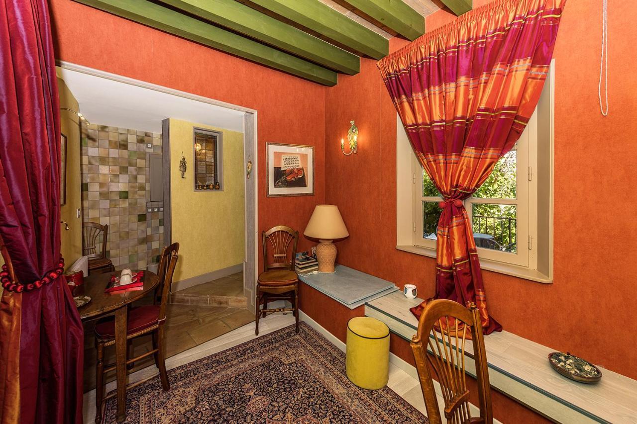 מלון Chambres D'Hotes La Closerie Des Trois Marottes מראה חיצוני תמונה